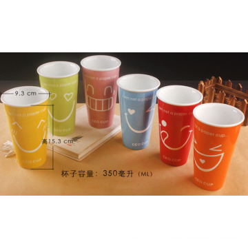 Haonai 350ml colorful portable ceramic mug smile travel mug with silicone lid